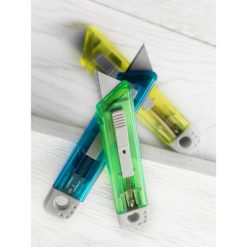 Nóż do tapet z mechanizmem zabezpieczającym z nadrukiem Twojego logo, materiał: plastik, stal węglowa, stal, kolor: czerwony