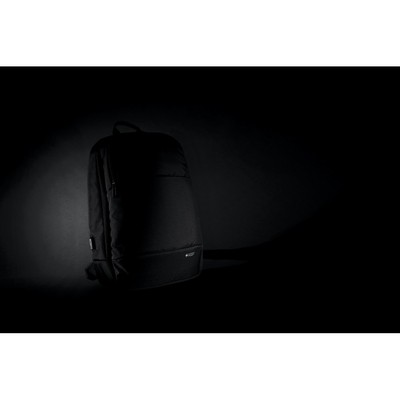 Plecak na laptopa 15,6" Swiss Peak AWARE™ RPET z nadrukiem Twojego logo, materiał: rpet, kolor: czarny Plecak na laptopa 15,6" Swiss Peak AWARE™ RPET z nadrukiem Twojego logo, materiał: rpet, kolor: czarny