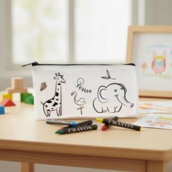 Piórnik do kolorowania, kredki | Pika z nadrukiem Twojego logo, materiał: non-woven, kolor: biały