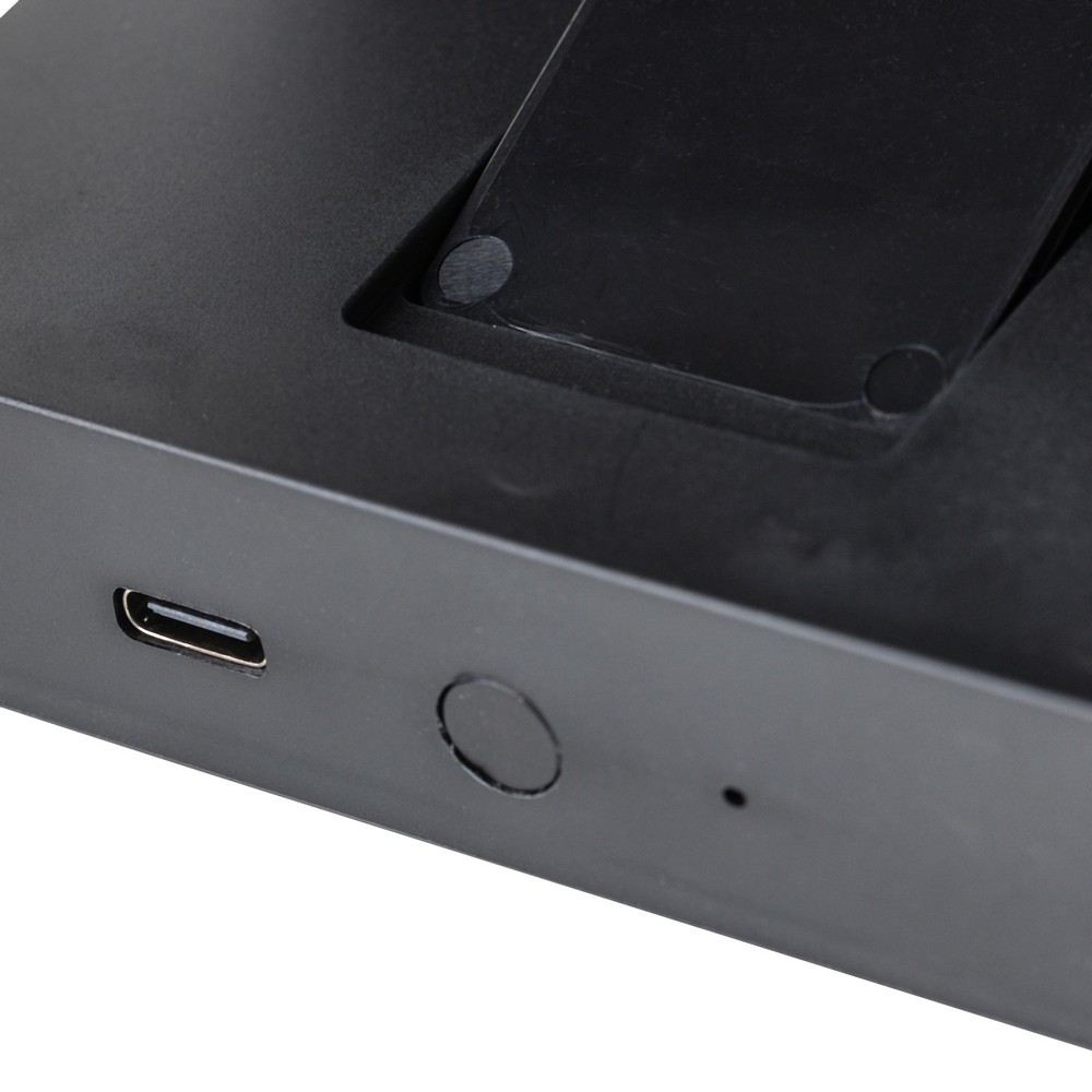 Ładowarka bezprzewodowa 15W z nadrukiem Twojego logo, materiał: metal, plastik, pu, kolor: czarny Ładowarka bezprzewodowa 15W z nadrukiem Twojego logo, materiał: metal, plastik, pu, kolor: czarny