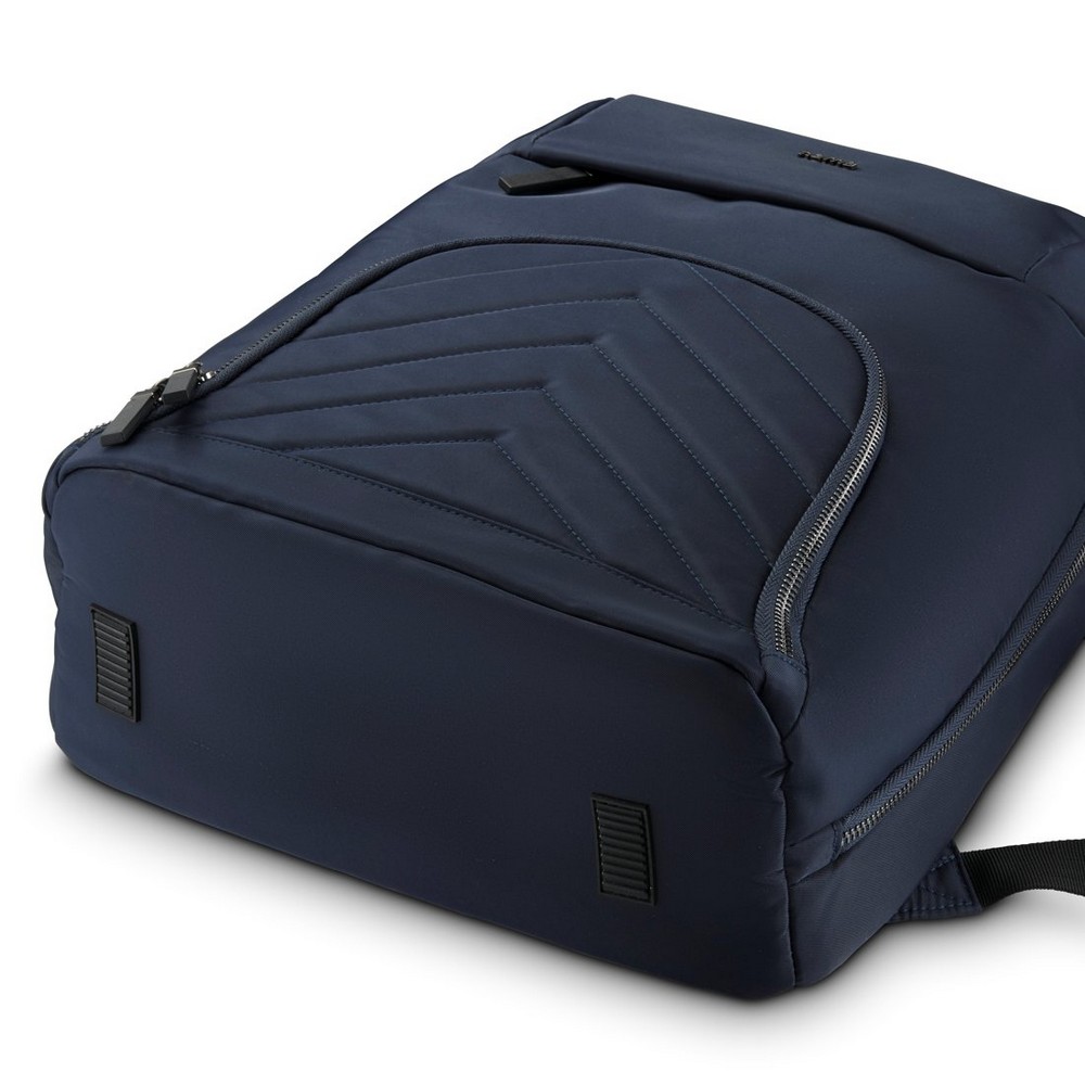 Plecak na laptopa 16,2" Hama Lightweight Premium z nadrukiem Twojego logo, materiał: poliester, kolor: granatowy Plecak na laptopa 16,2" Hama Lightweight Premium z nadrukiem Twojego logo, materiał: poliester, kolor: granatowy